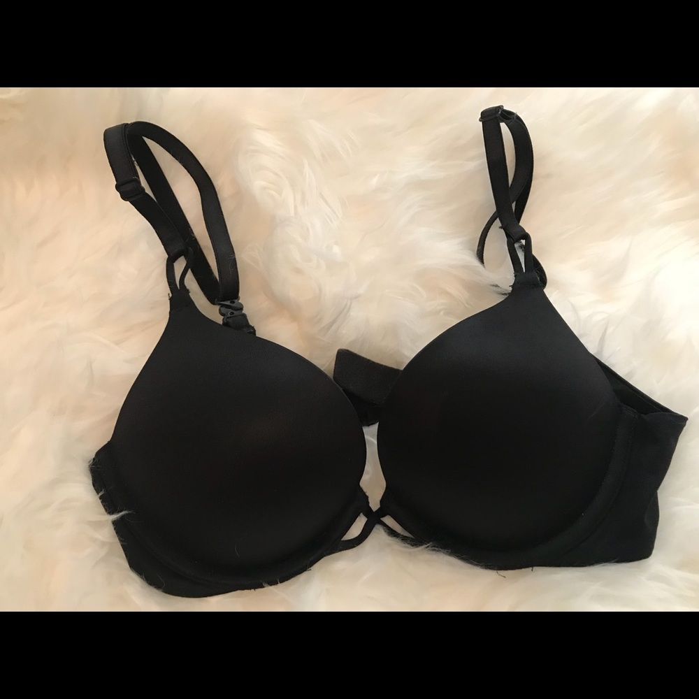 Victoria’s Secret Bombshell